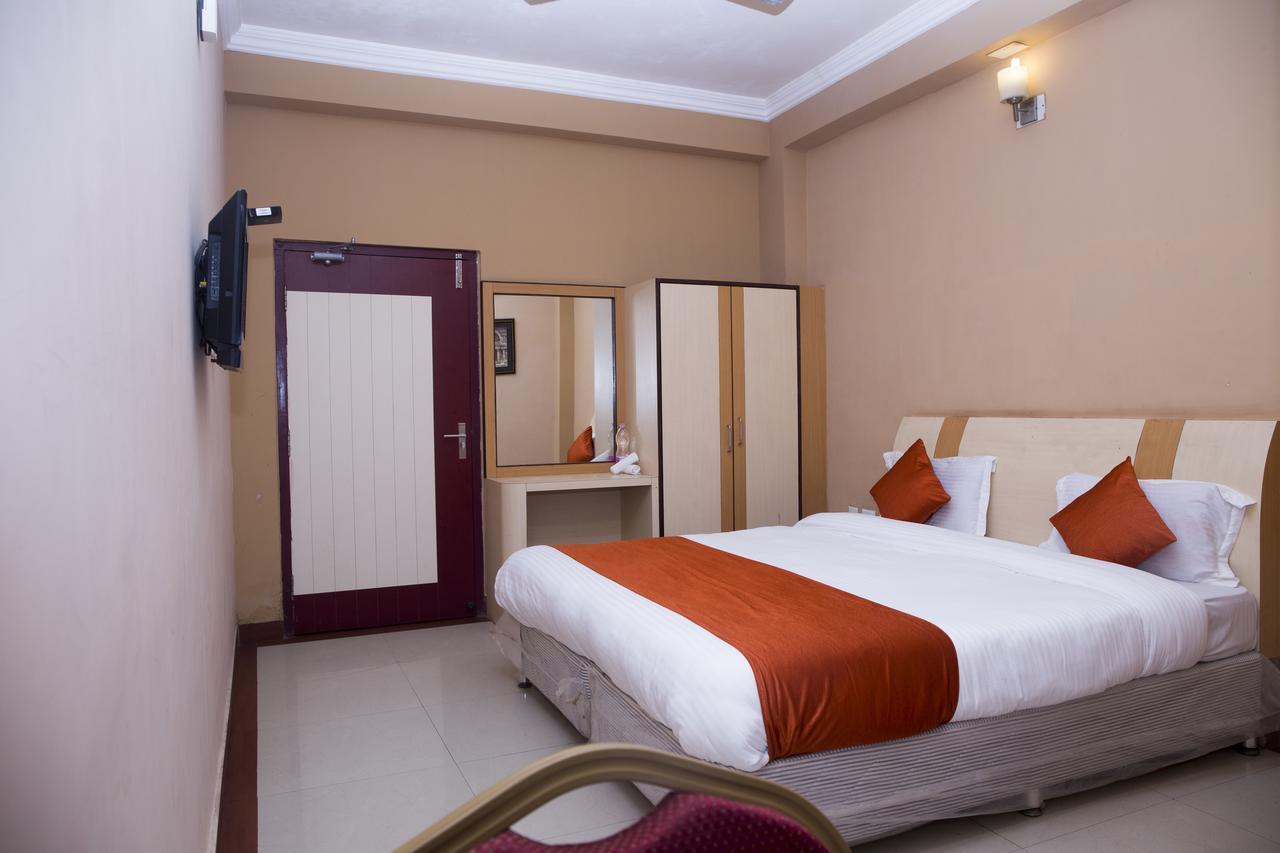 Hotel Oyo 3345 Shubham Beach Puri